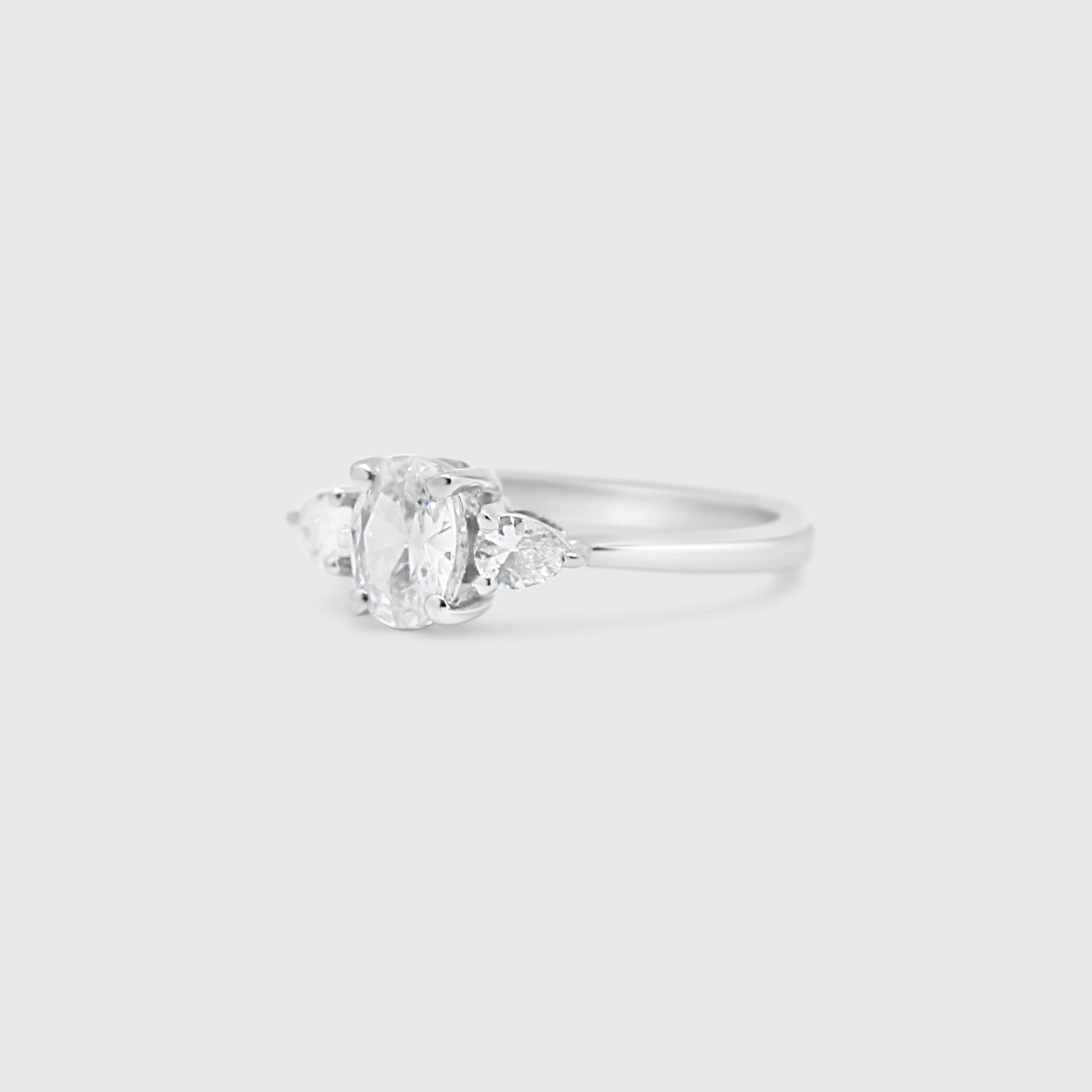 "Amanda" Ring - Memorial Diamond Collection