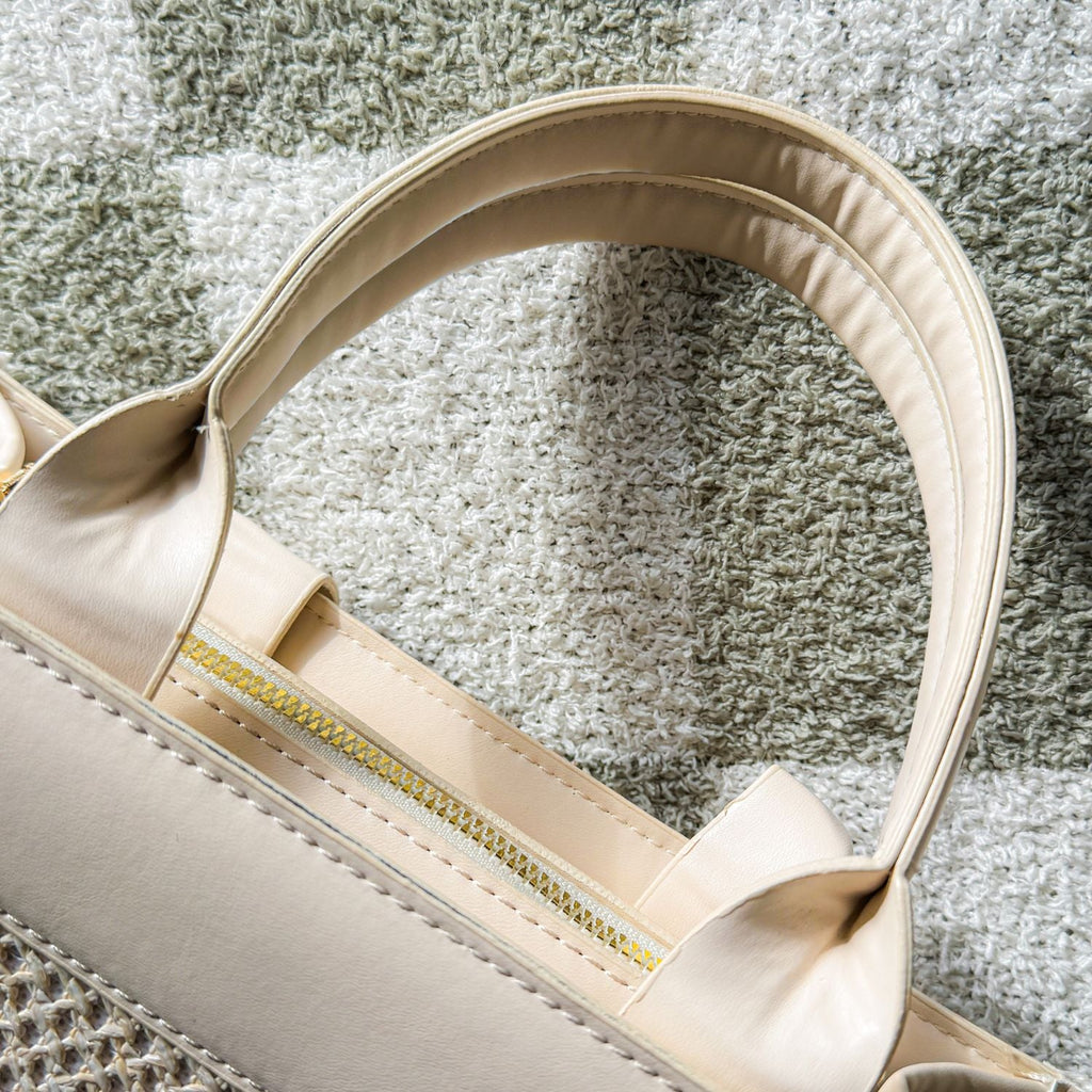Classic Flamingo Purse