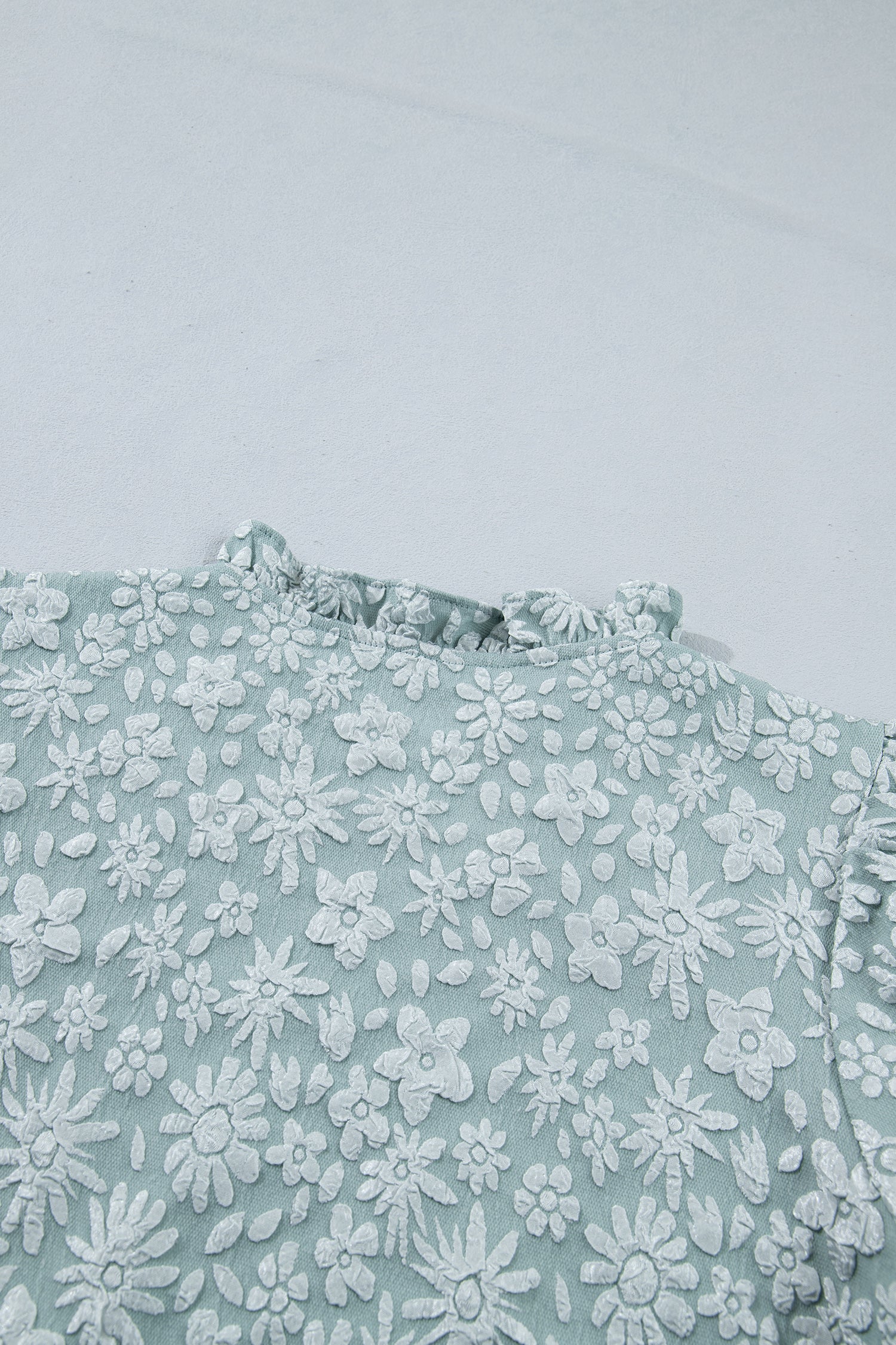 Floral Textured Jacquard Puff Sleeve Blouse