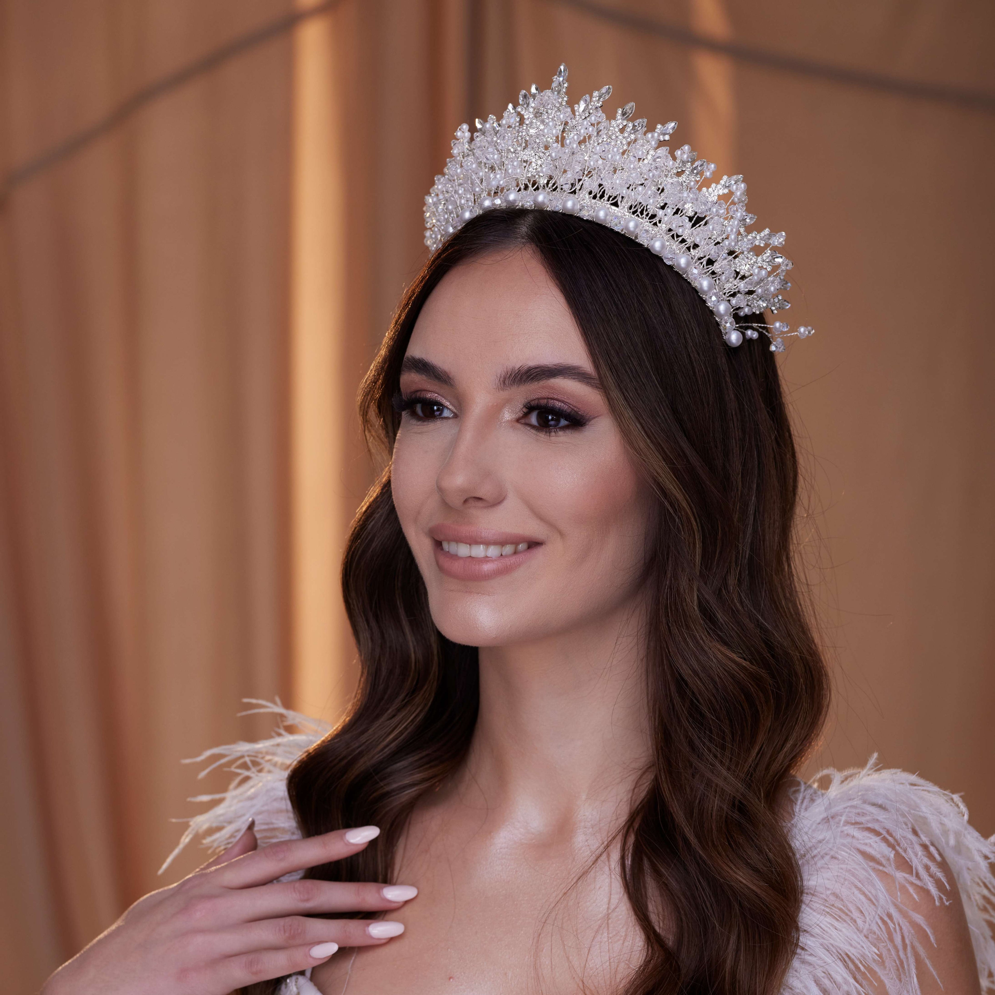 Elegant  Pearl Bridal Tiara