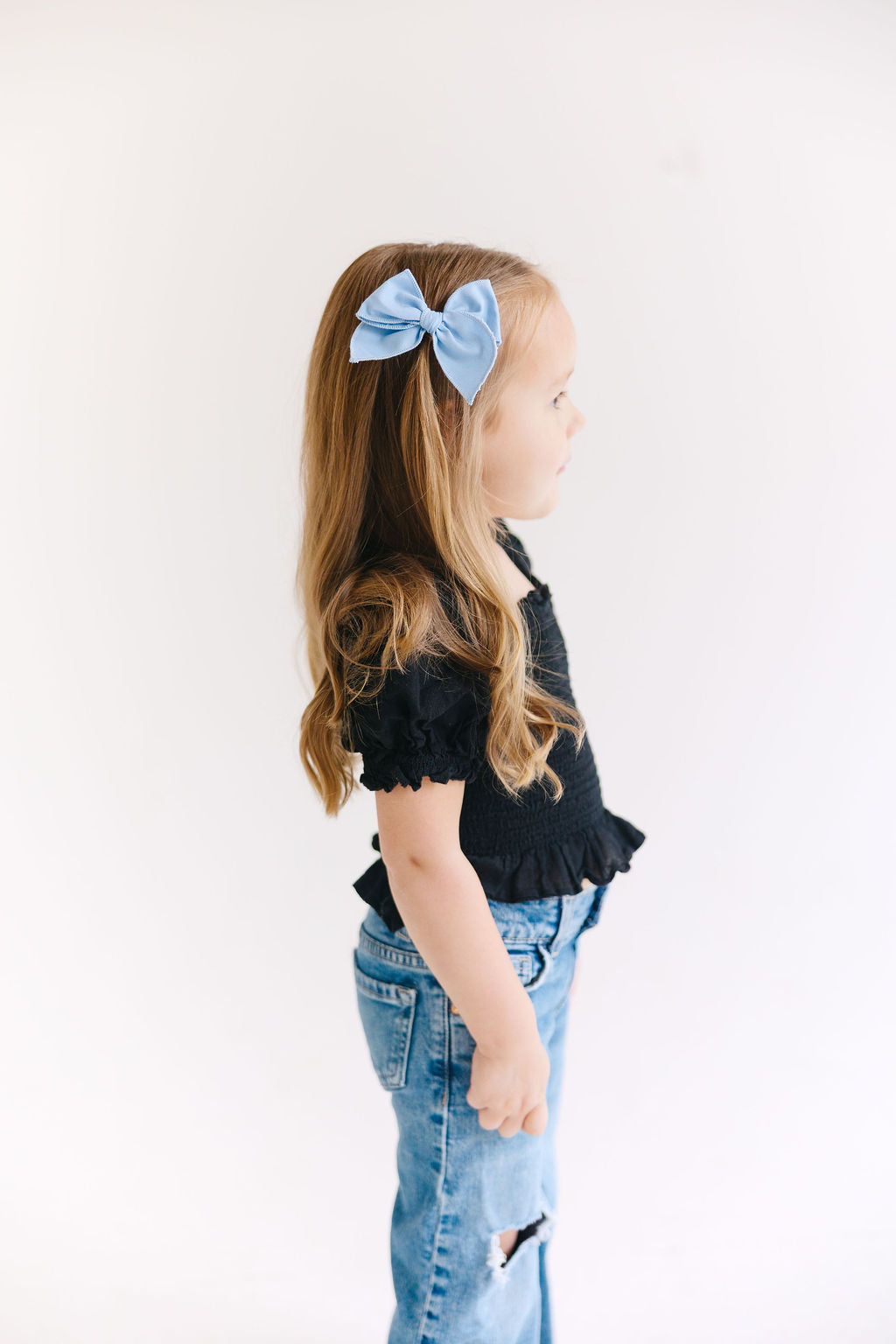Black Solid Small Bow