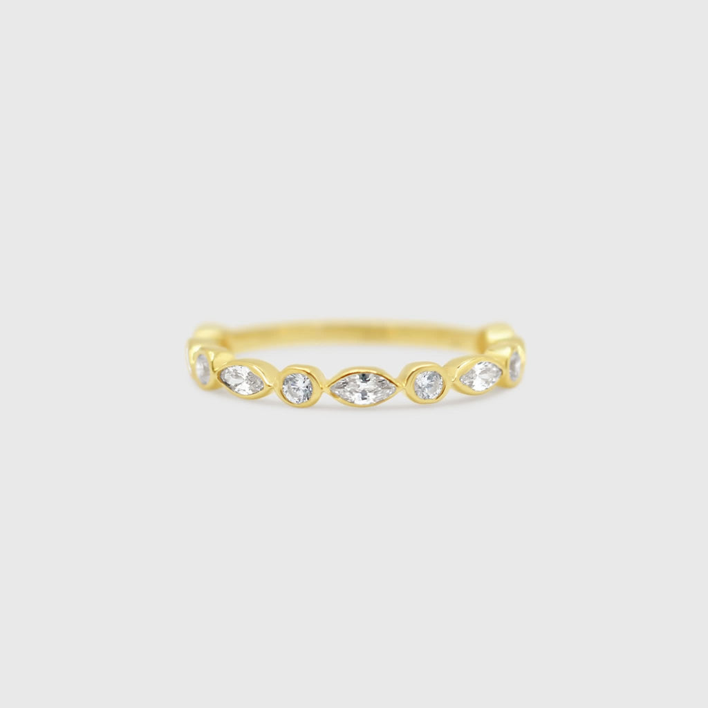 "Sarah" Ring - Moissanite Collection