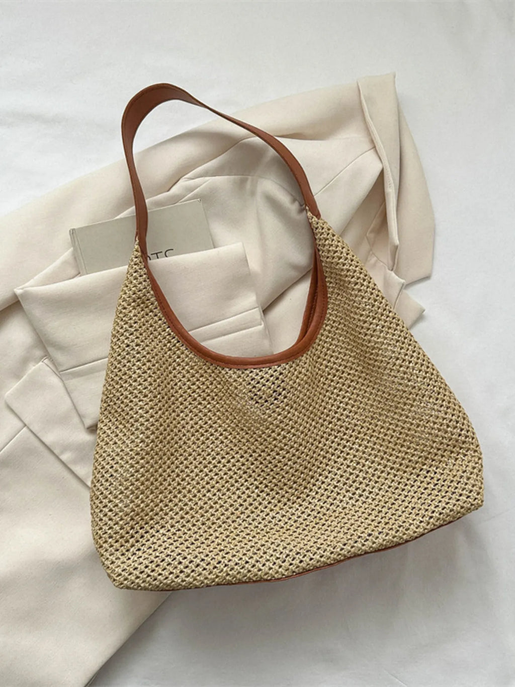 Straw Shoulder Bag - Handwoven Style for Chic and Eco-Friendly Fashion