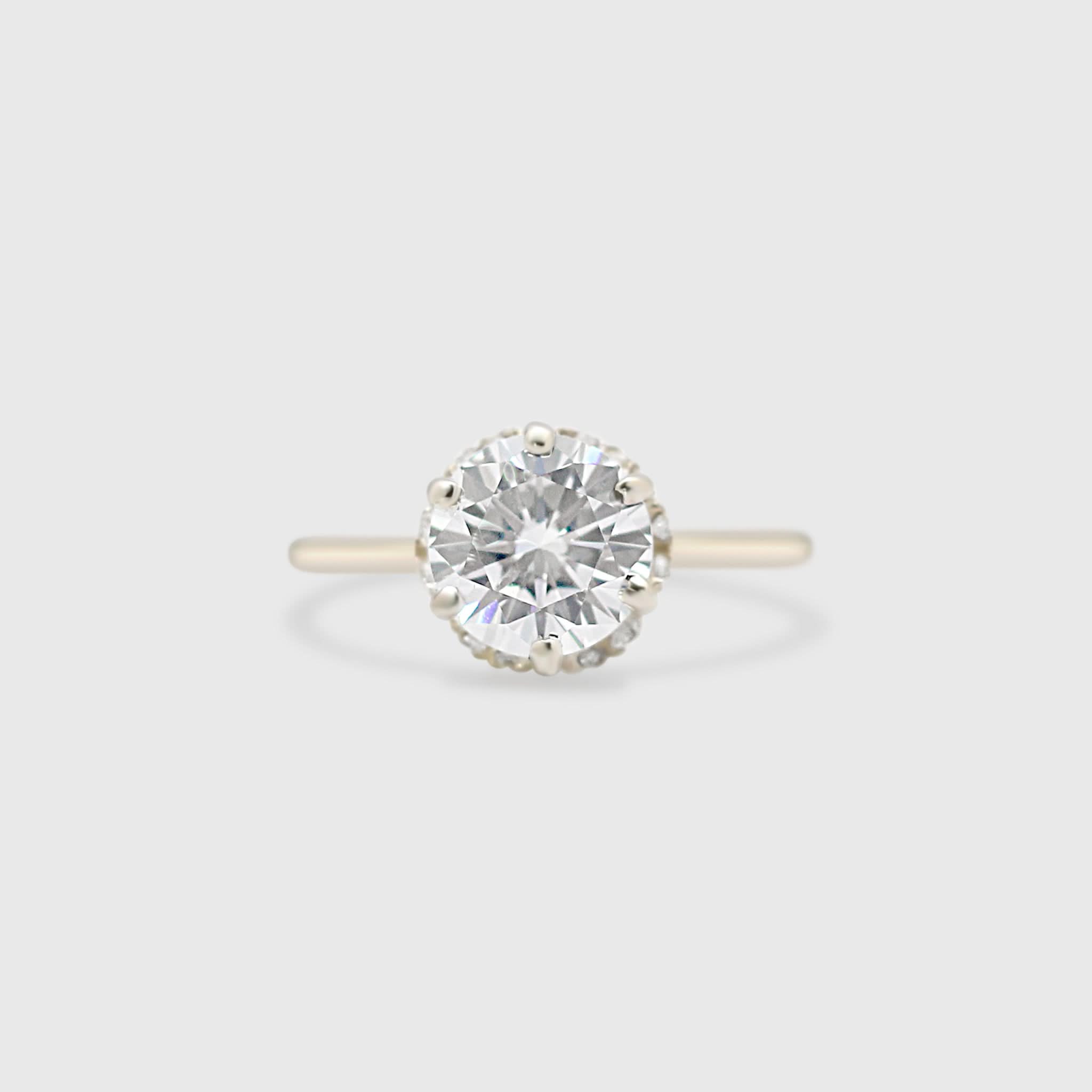 "Vera" Ring - Moissanite Collection