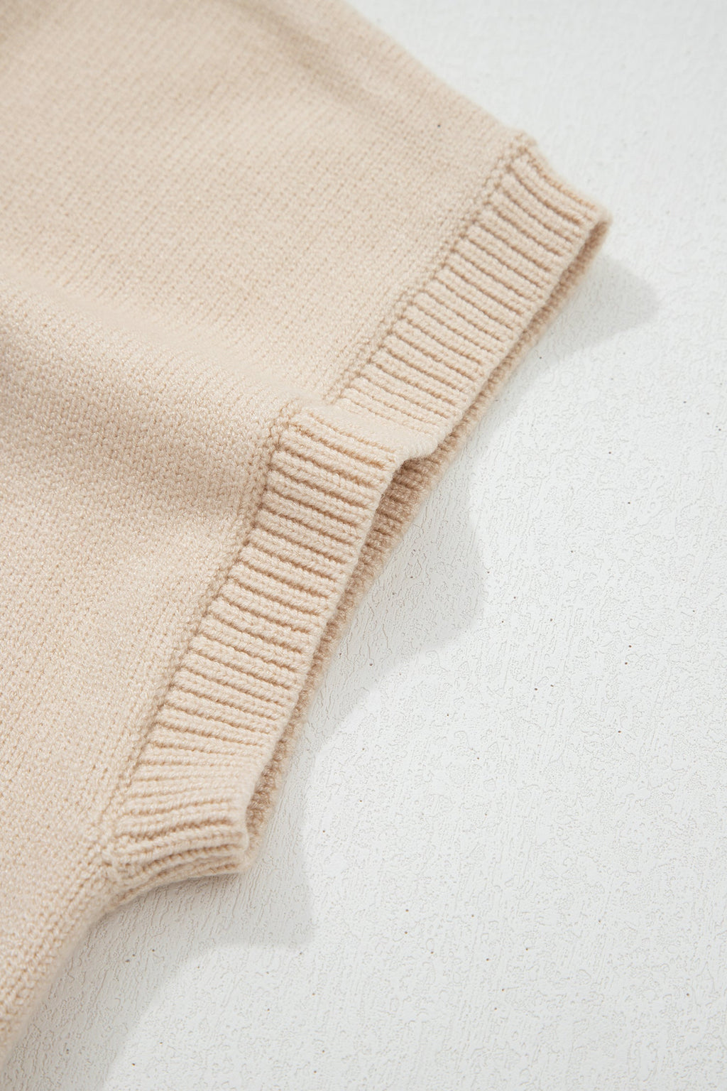 Western Corded Horseshoe Mock Neck Short Sleeve Sweater