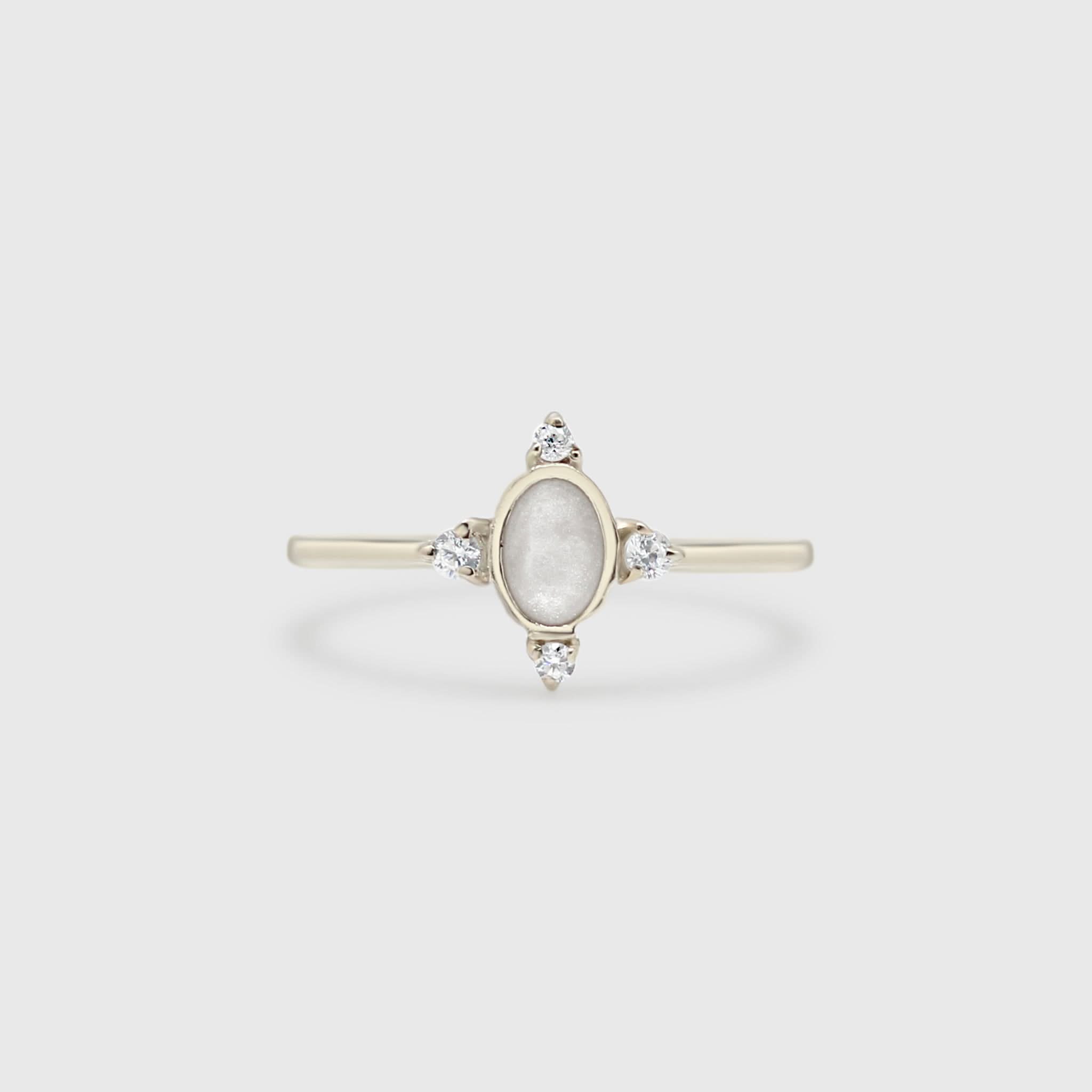 Four Point Oval Ring
