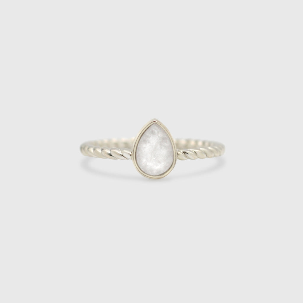 Teardrop Rope Ring