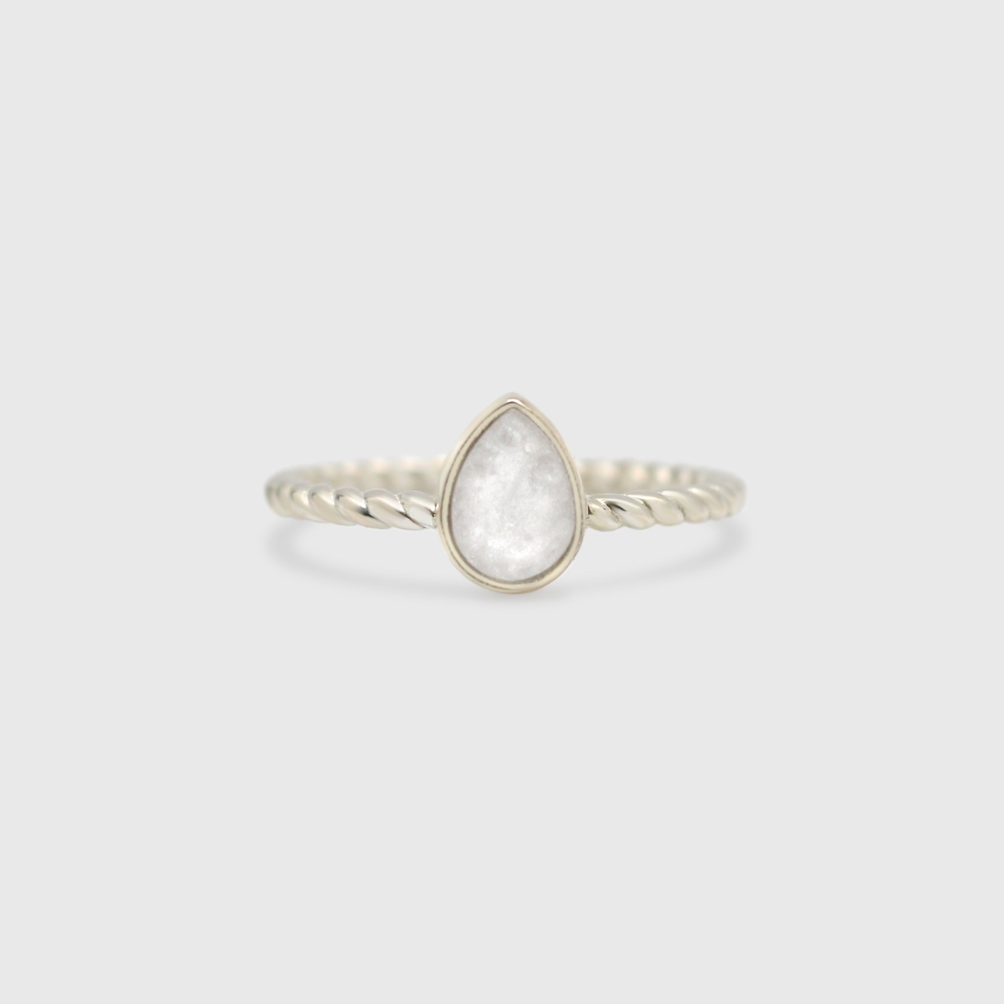 Teardrop Rope Ring