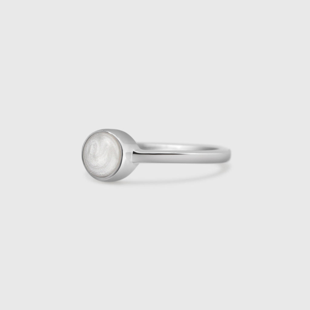 Classic Round Ring
