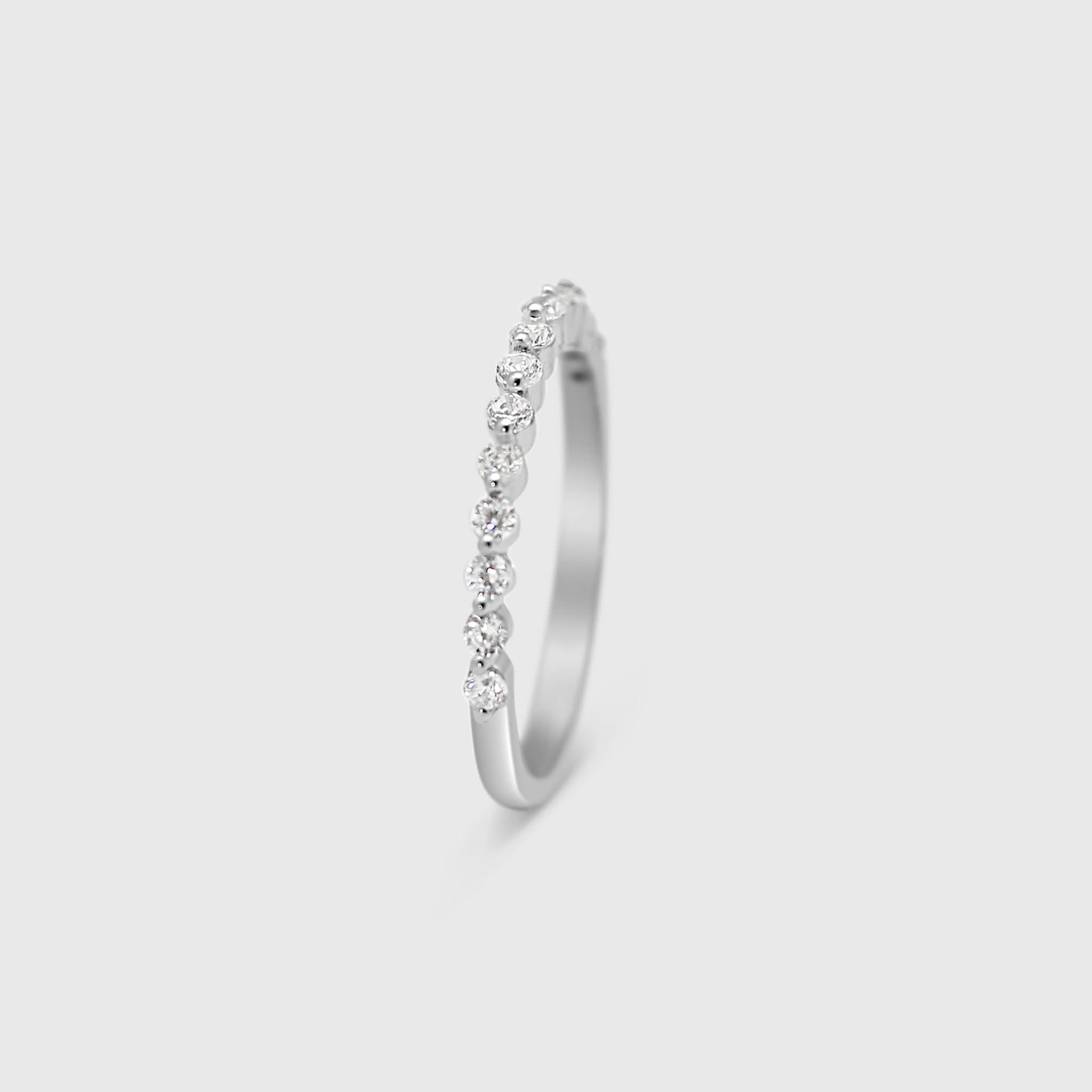 "Lauren" Ring - Moissanite Collection