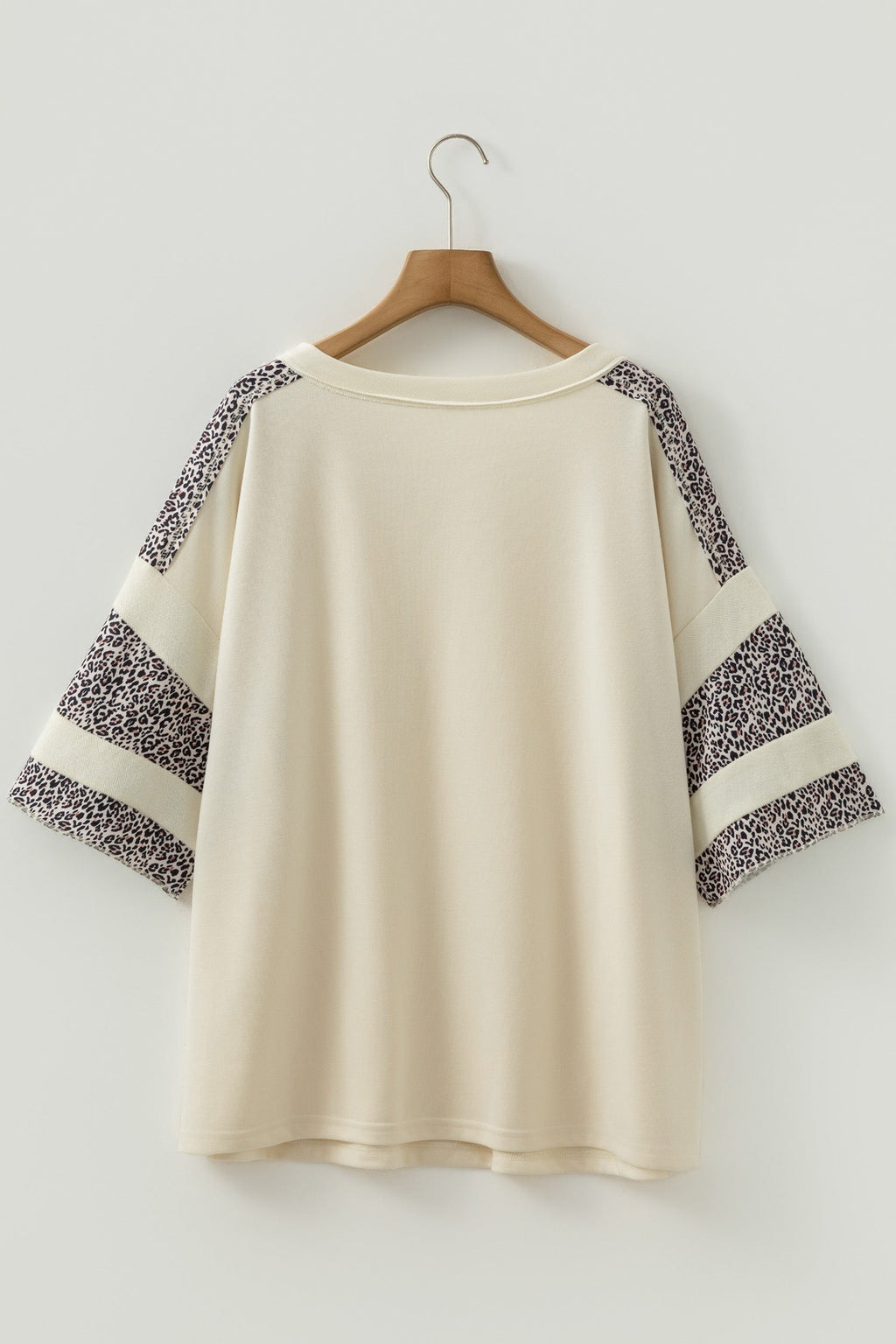 Plus Size Leopard Patchwork V-Neck Short Sleeve Top
