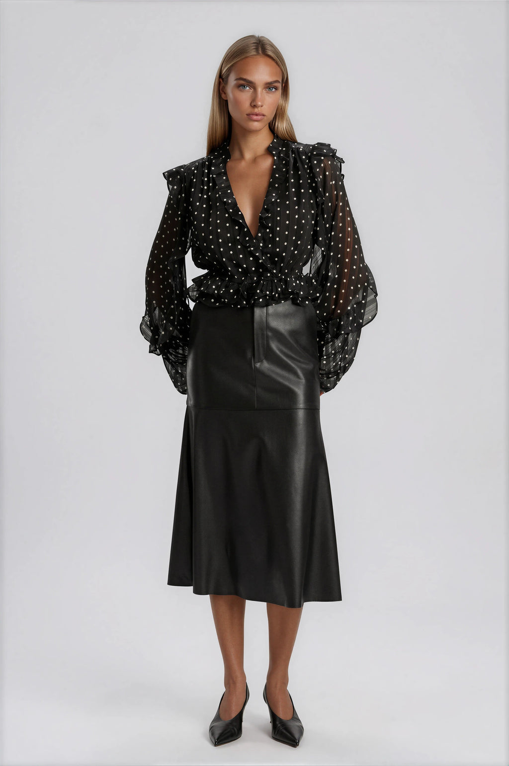 Kindra Vegan Leather Skirt – Black