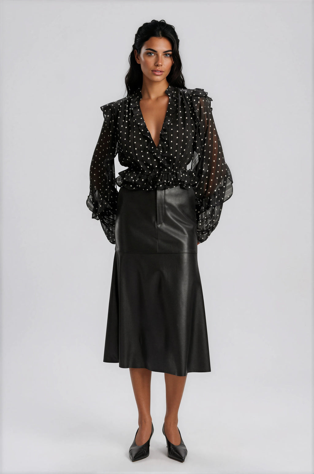 Kindra Vegan Leather Skirt – Black