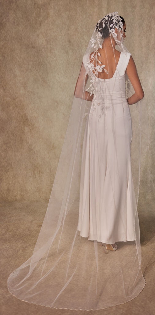 Flower Embroideried Wedding Veil- D230