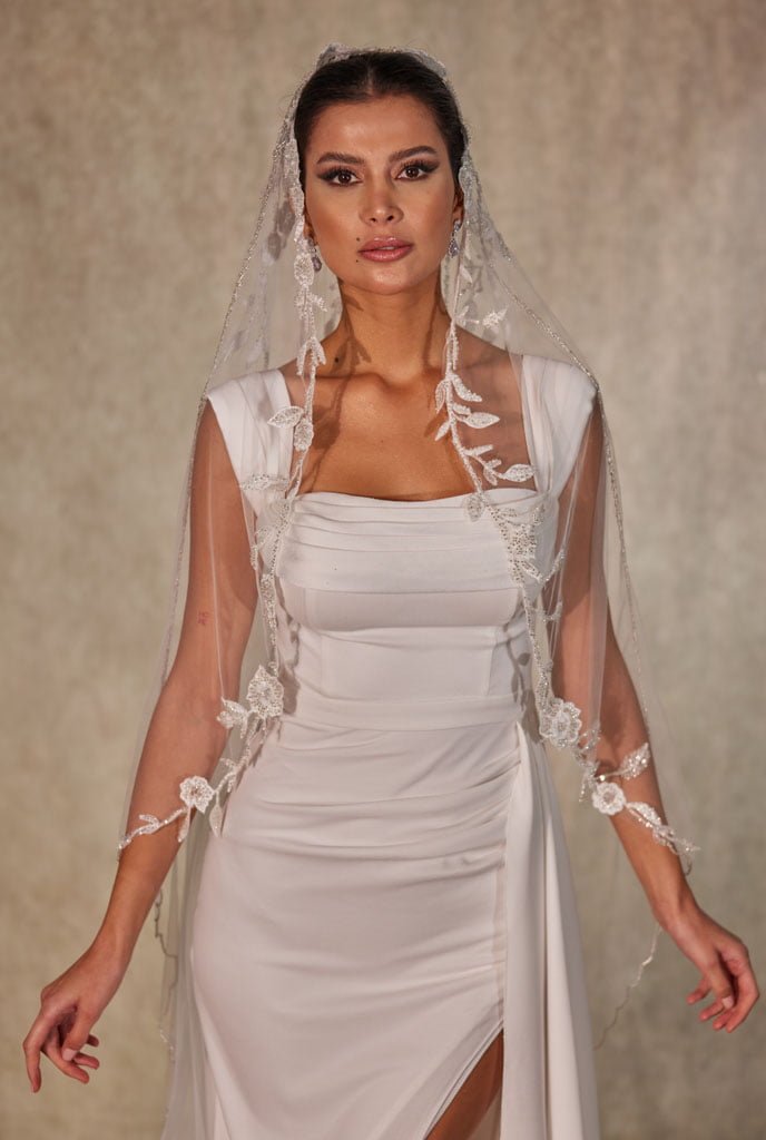 Flower Embroideried Wedding Veil- D230