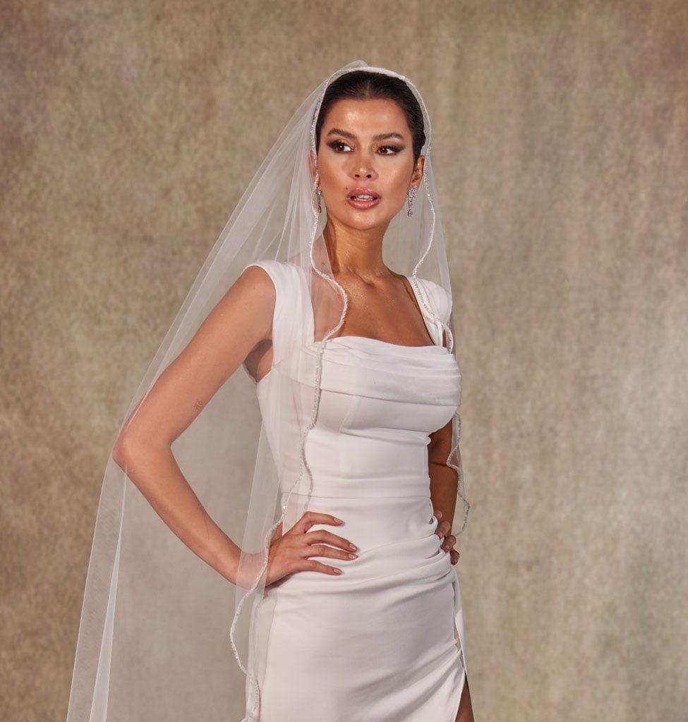 Wavy Beaded Edge Minimalist Wedding Veil- D246