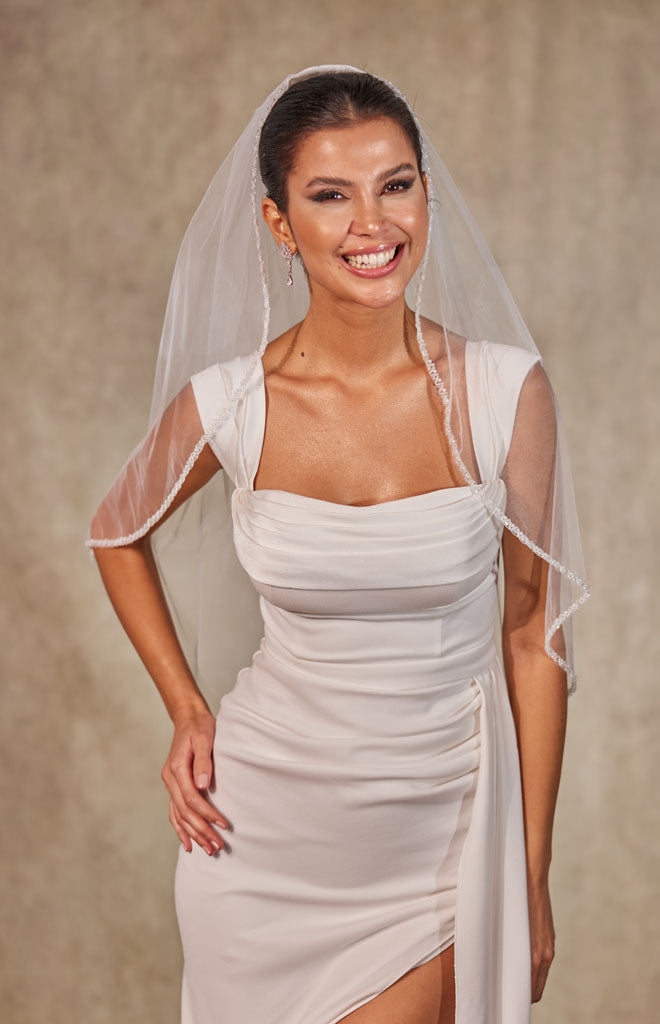 Bridal Shower Pearl Veil- D257