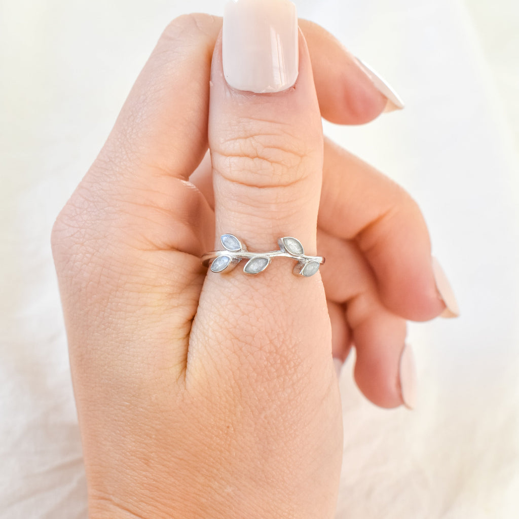 Nature Ivy Ring