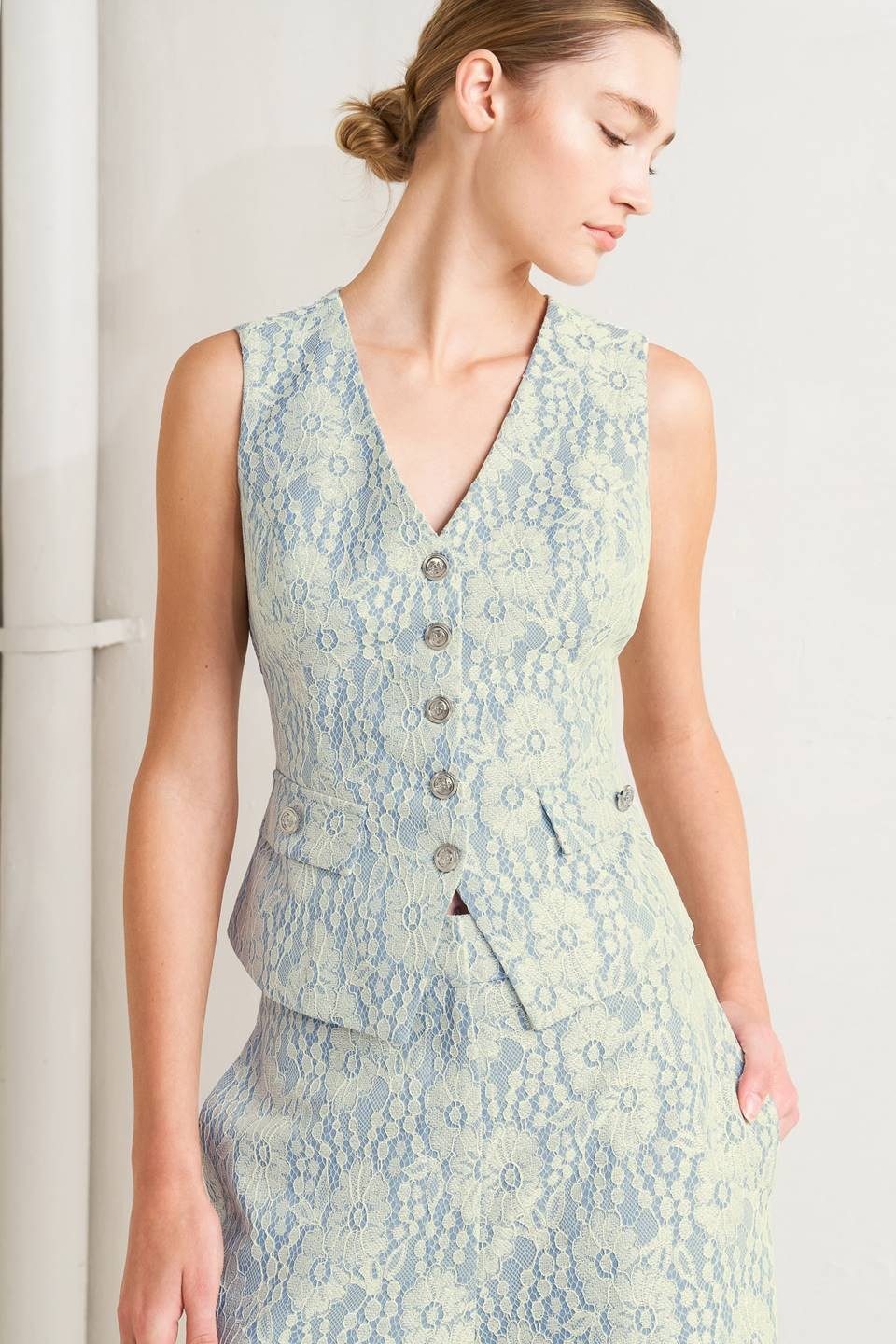 Woven Bonded Lace Wide Leg Pants