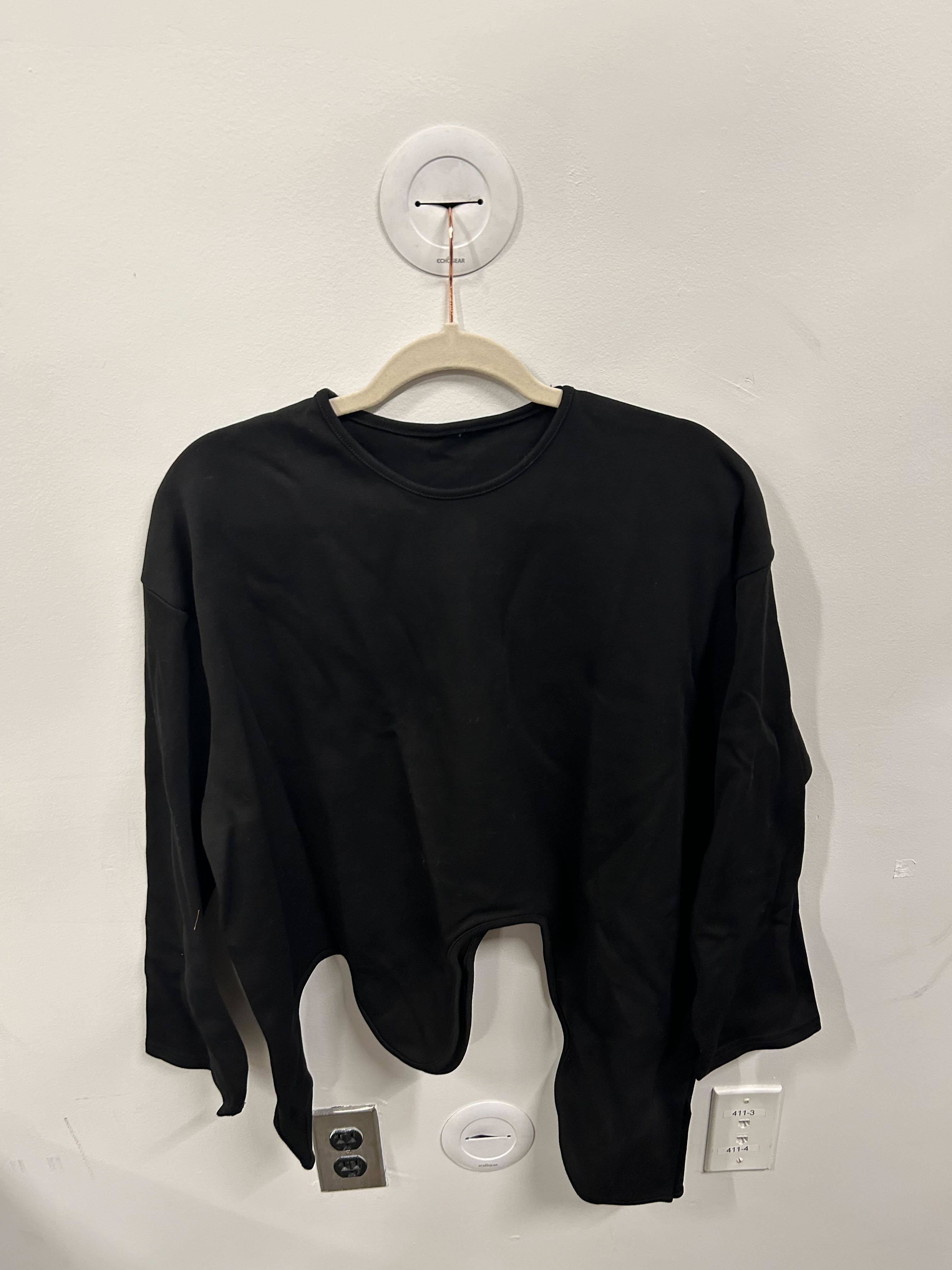 The Onyx Cutaway Pullover