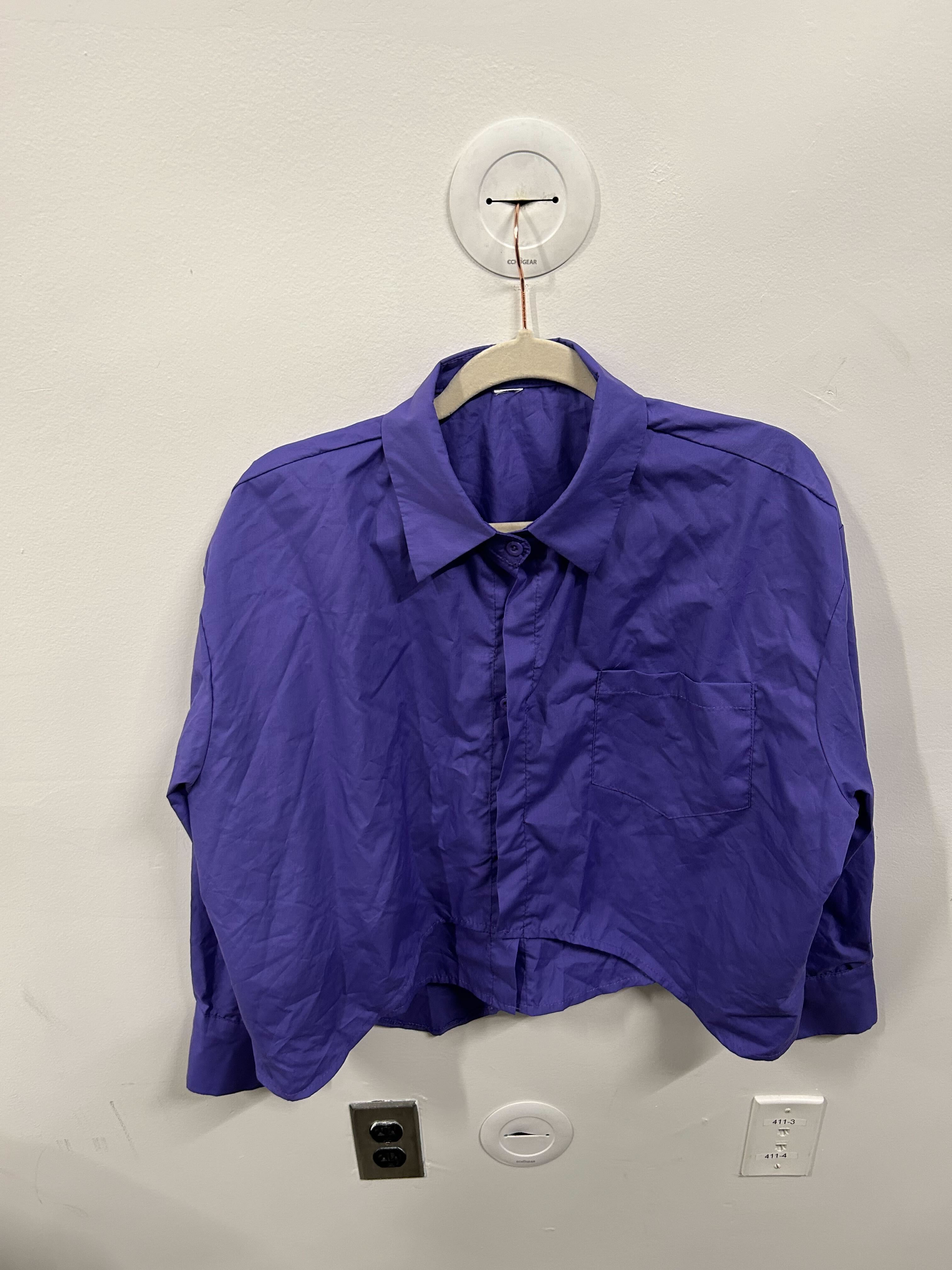 The Sculpted Hem Poplin Shirt