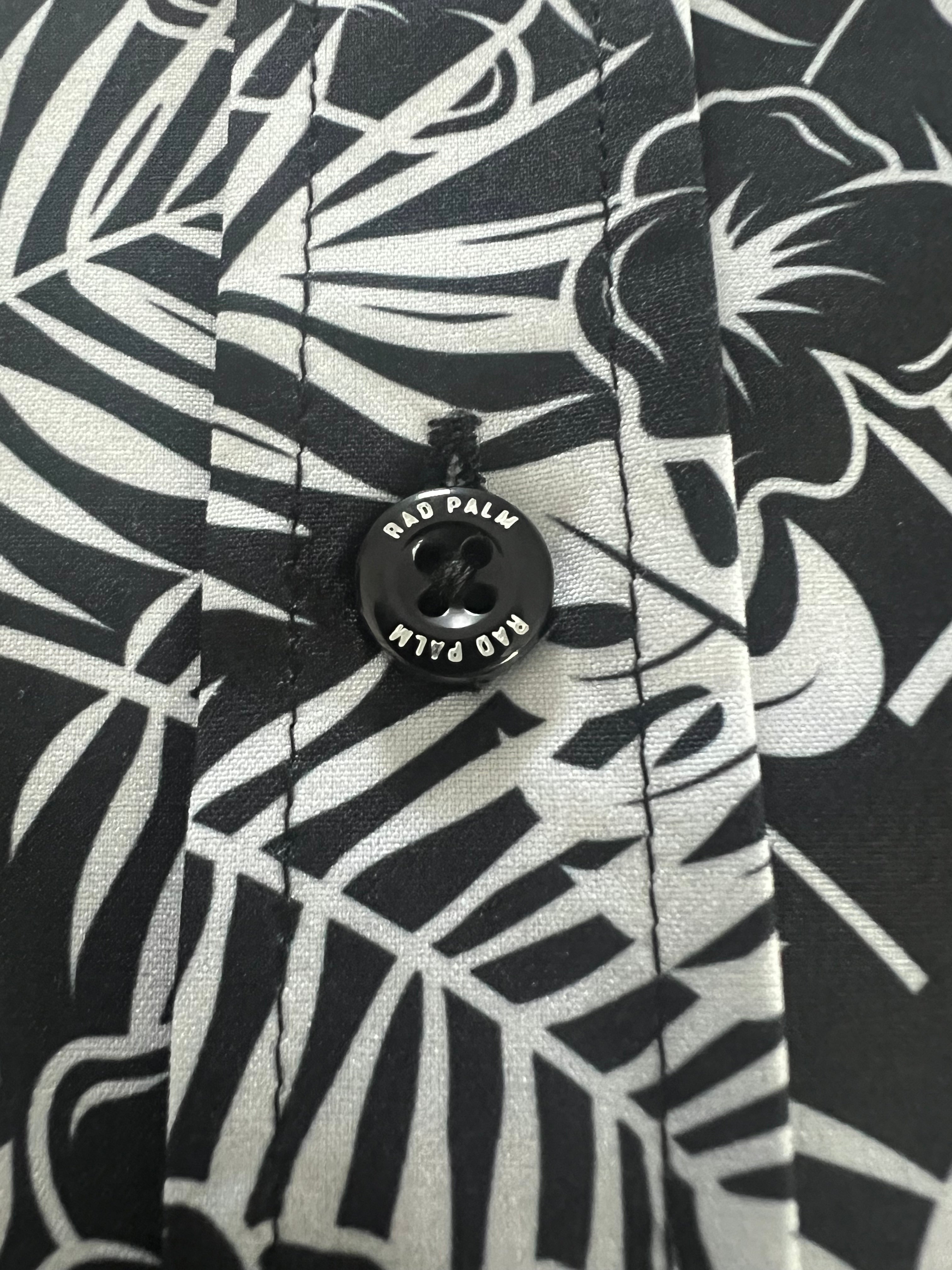 BLK WHT