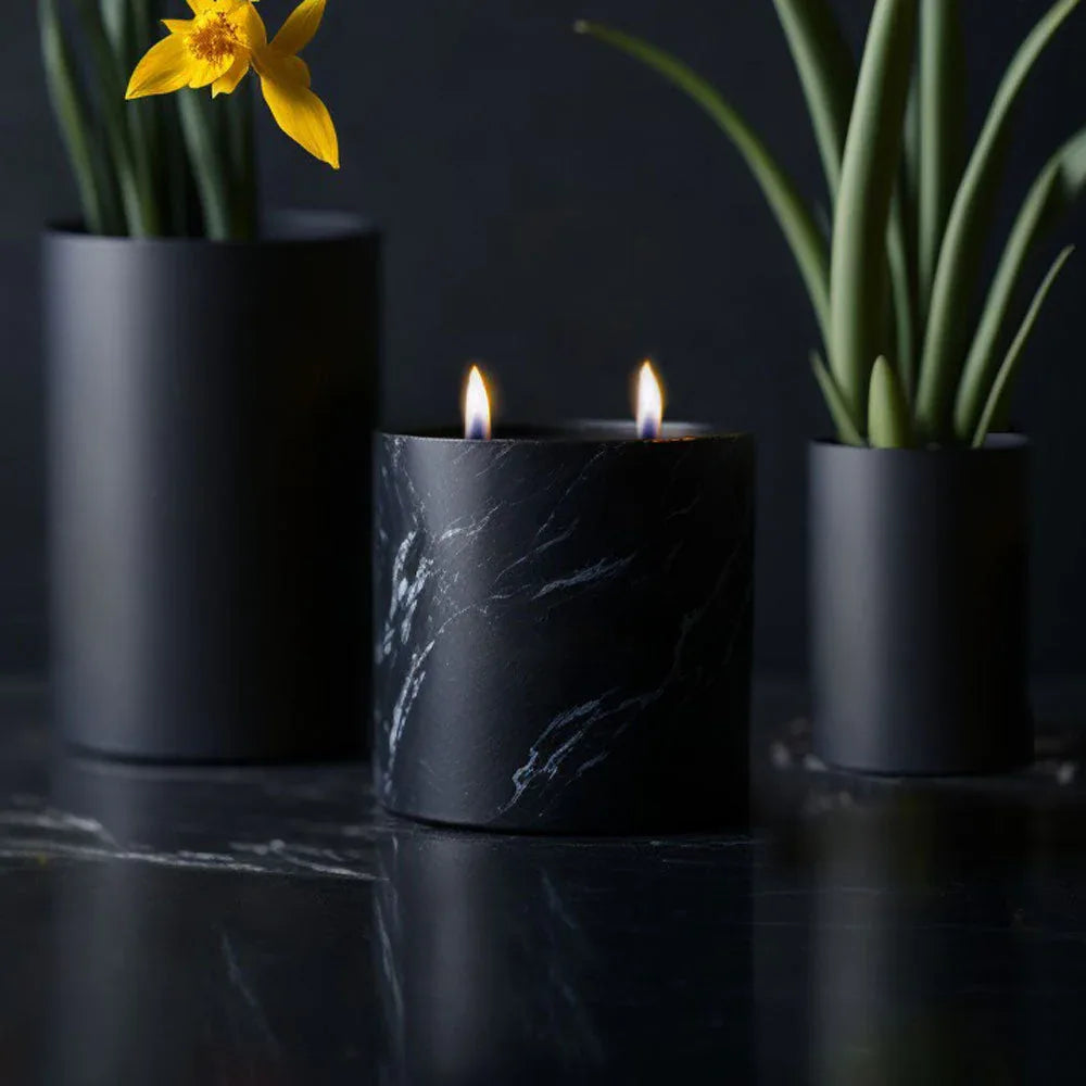 Passionate Fruit Black Marquina Candle 17oz