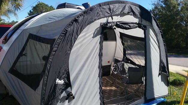 Little Guy Mini Max Side Tent - silver/black trim