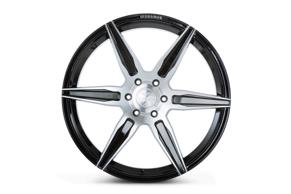 FT2 - 22x9.5