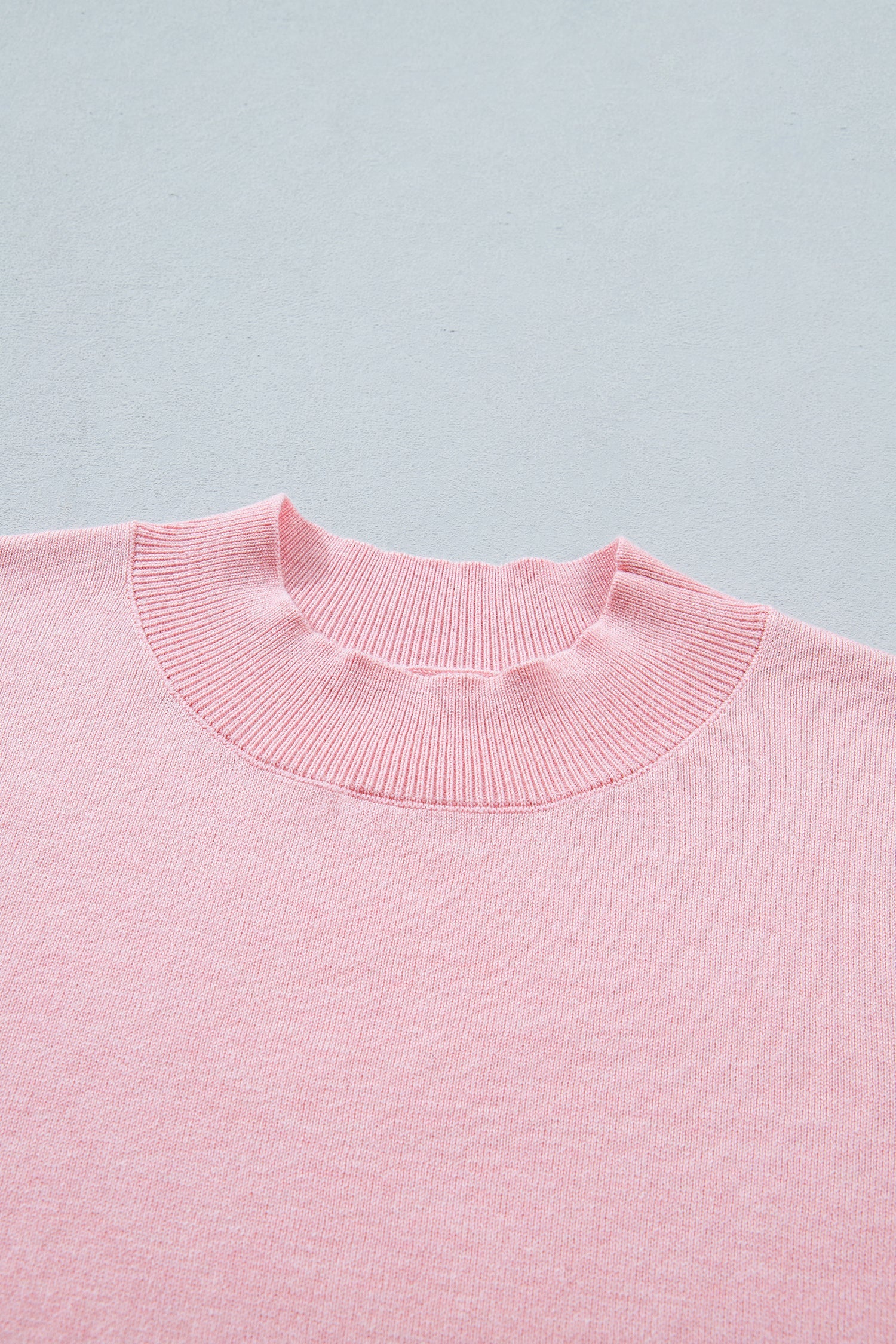 Contrast Wavy Trim Short Sleeve Sweater