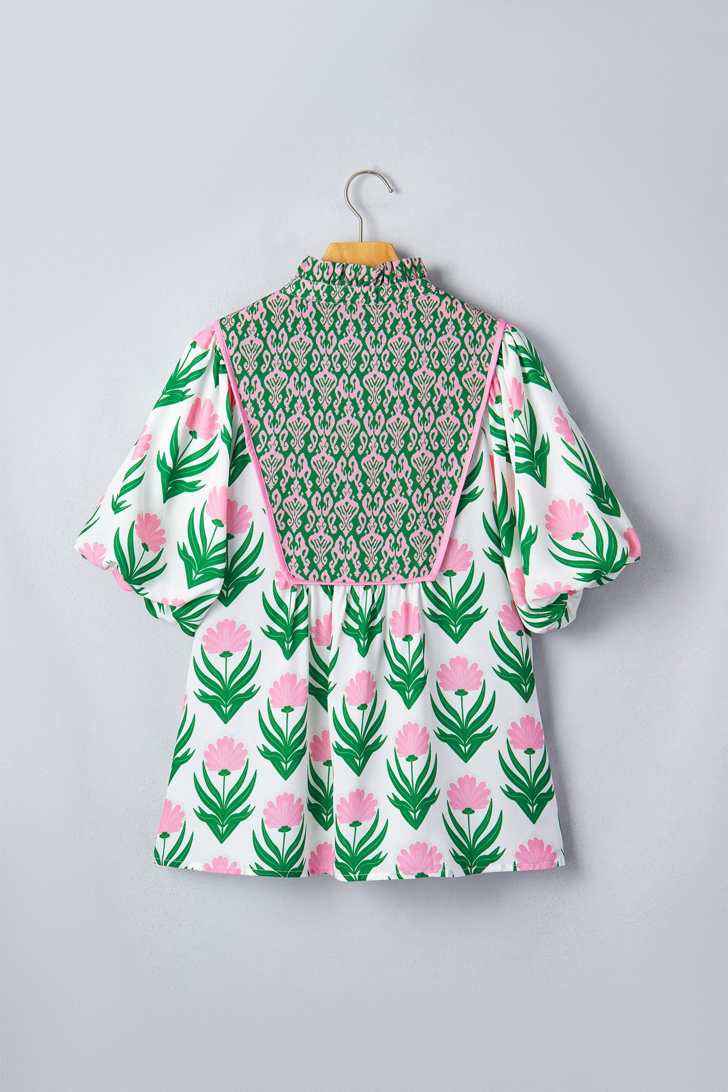 Floral Puff Sleeve Contrast V-Neck Blouse