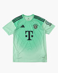 BAYERN MUNICH GOALKEEPER 2025/26