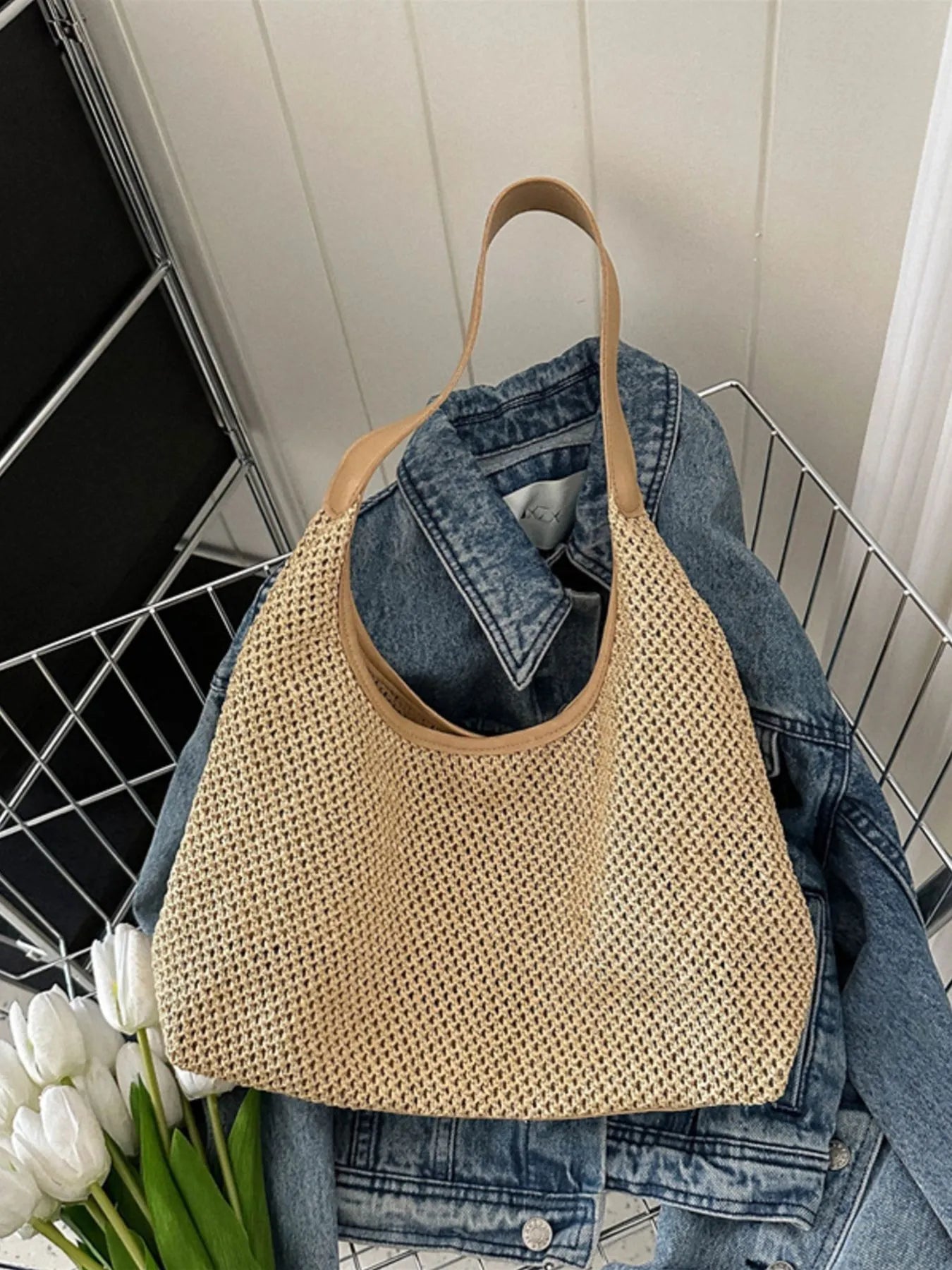 Straw Shoulder Bag - Handwoven Style for Chic and Eco-Friendly Fashion