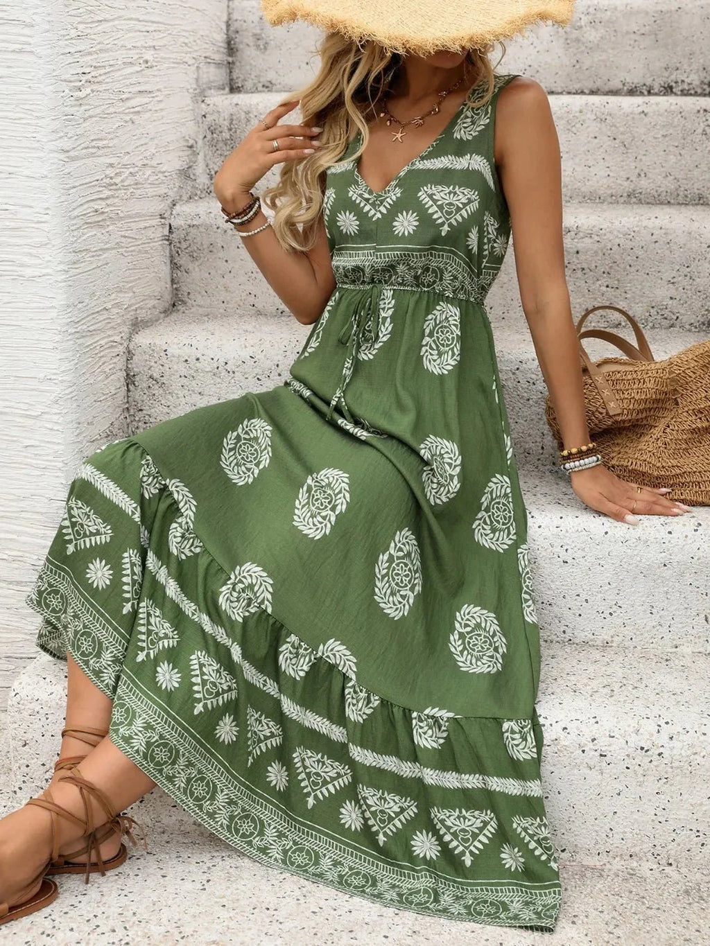 Printed V-Neck Sleeveless Dress for Effortless Style