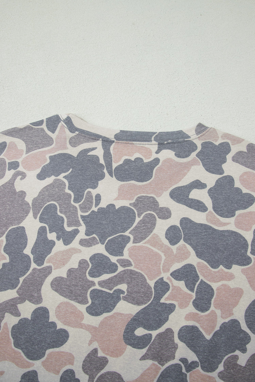 Camo Contrast Trim Tank & Elastic Waist Shorts Set
