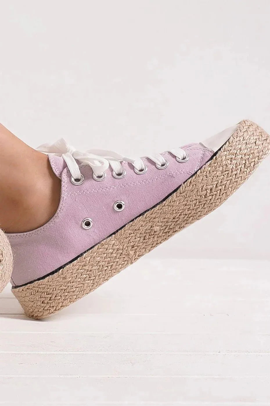Beast Fashion Sneakers: Stylish Lace Up Woven Espadrille Sole Footwear