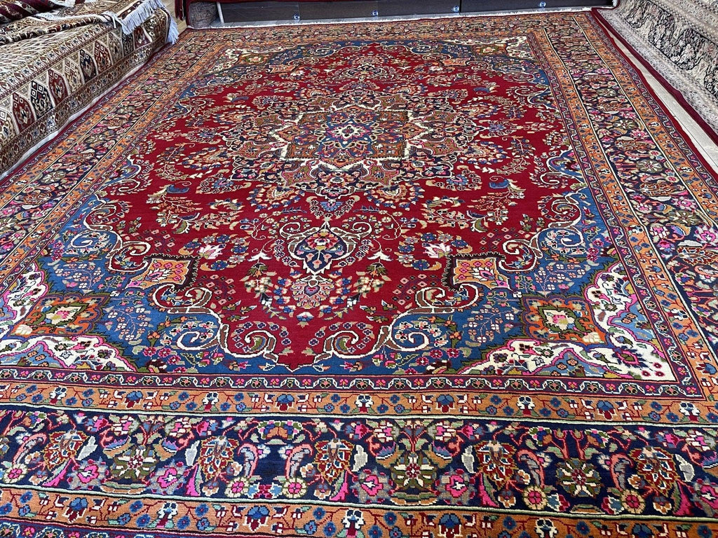 Elegant Mint Vintage 1960's Hand Knotted Veggie Dye Khorasan Area Rug 9’7” x 12’9”