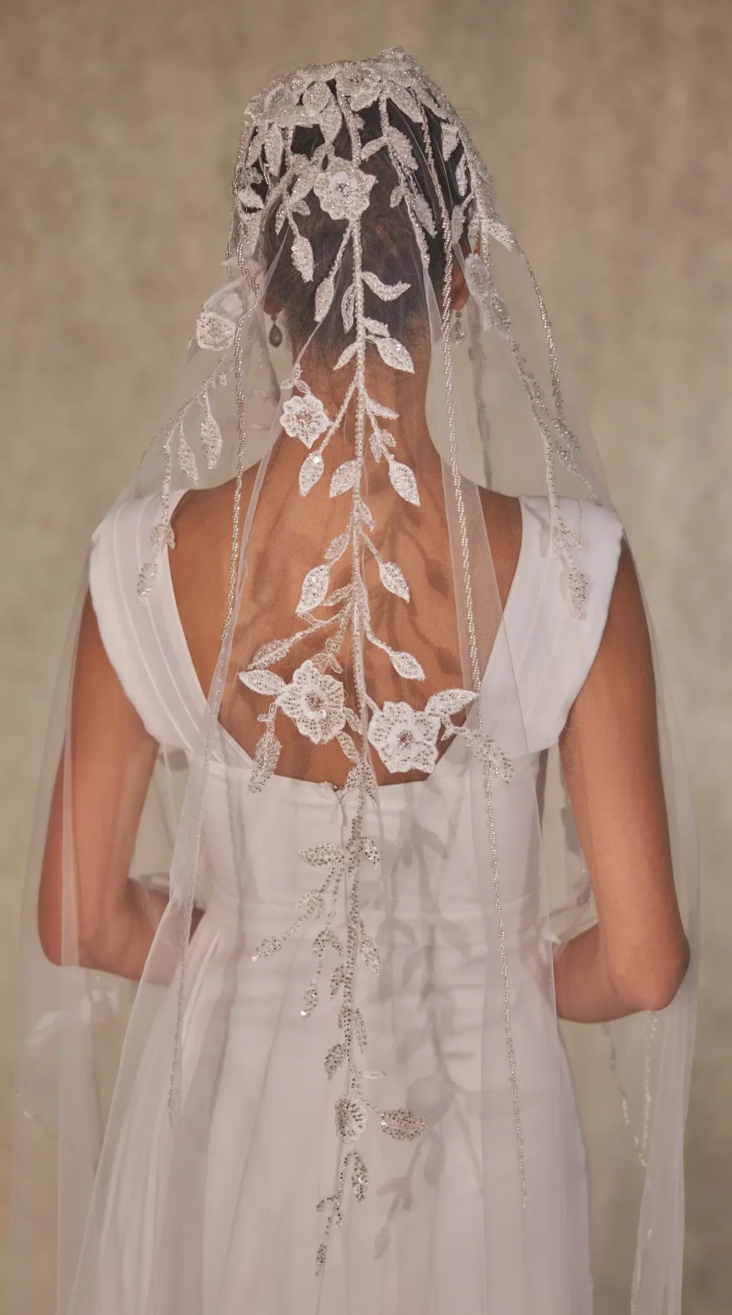 Flower Embroideried Wedding Veil- D230