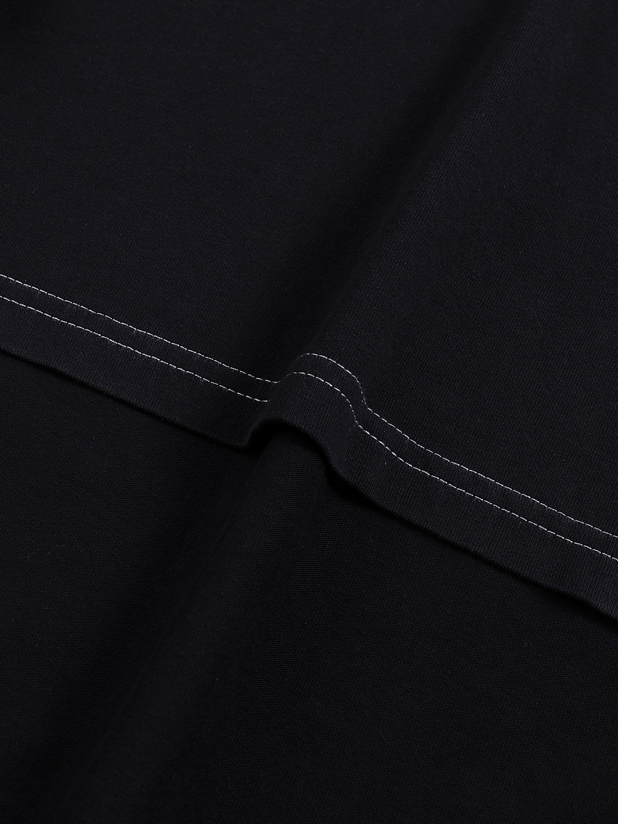 Fearless Contrast-Stitch Tee – Built to Stand Out