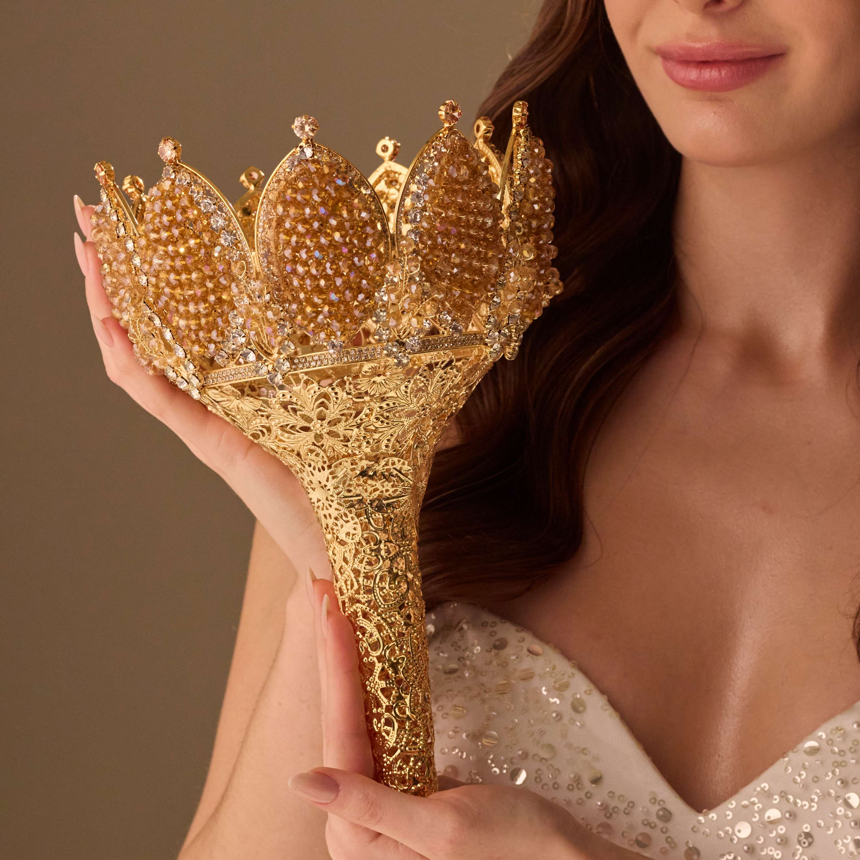 Gold Quinceañera & Wedding Bouquet Holder – Handcrafted with Gold Carved Flowers & Crystal Stones