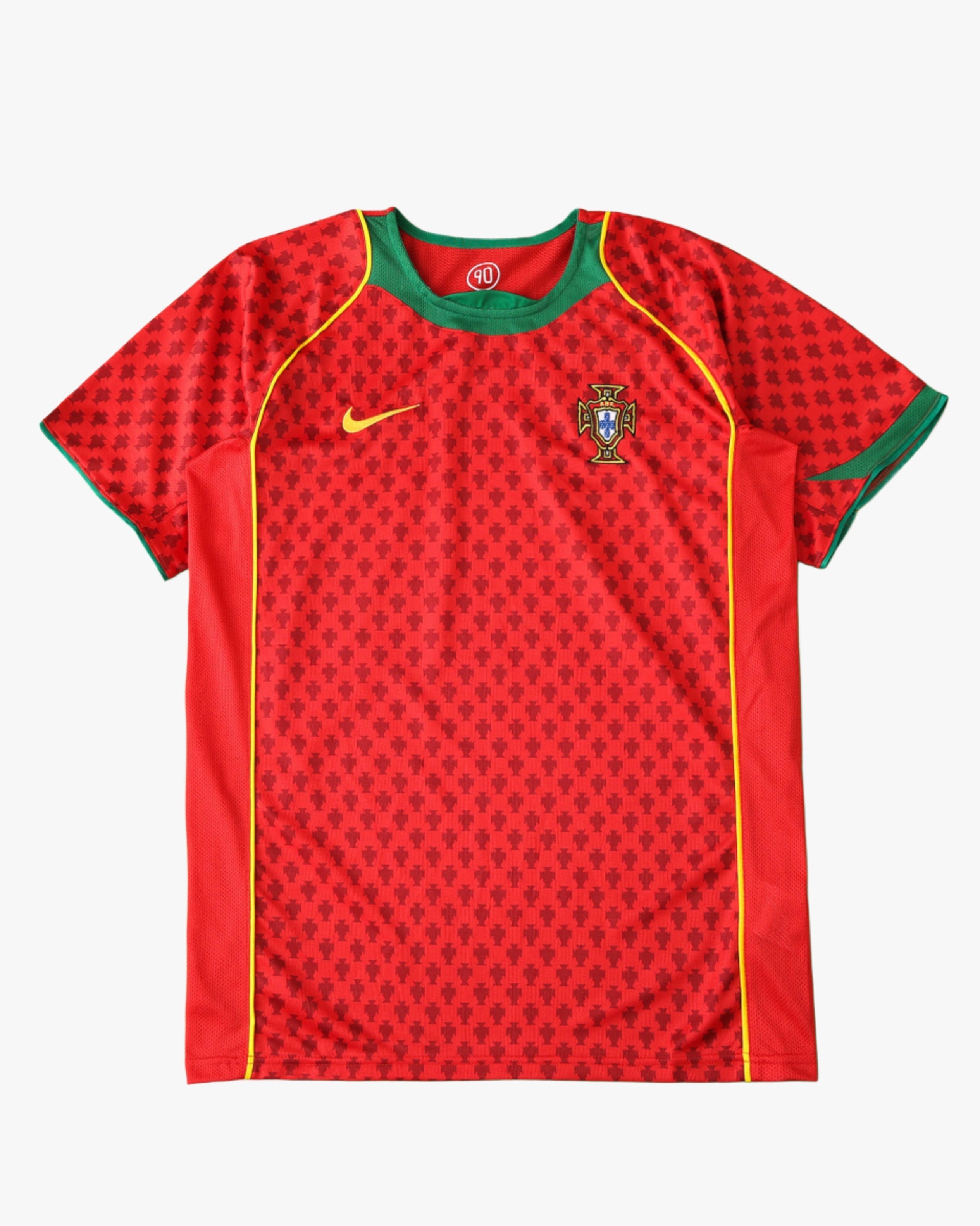 PORTUGAL RETRO HOME 2004/05