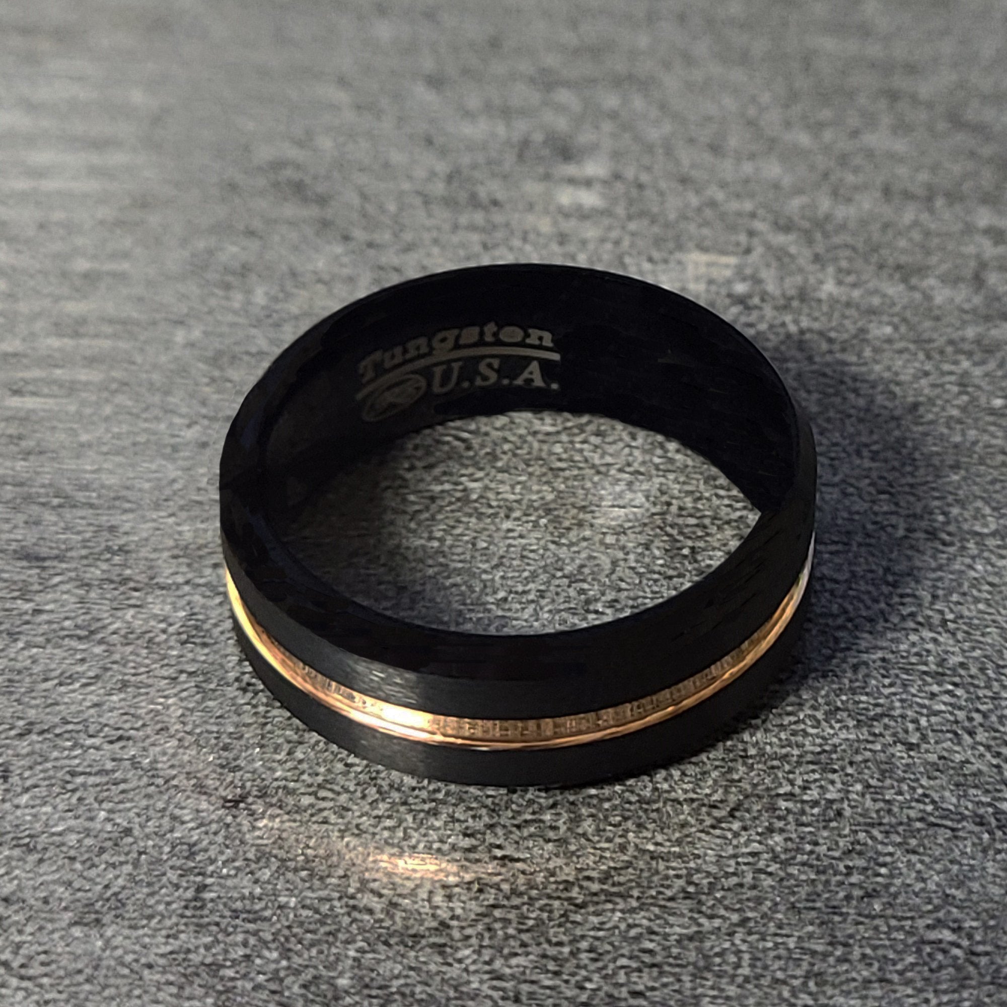 Personalized Men's Wedding Ring Band With Thin Gold Line Groove