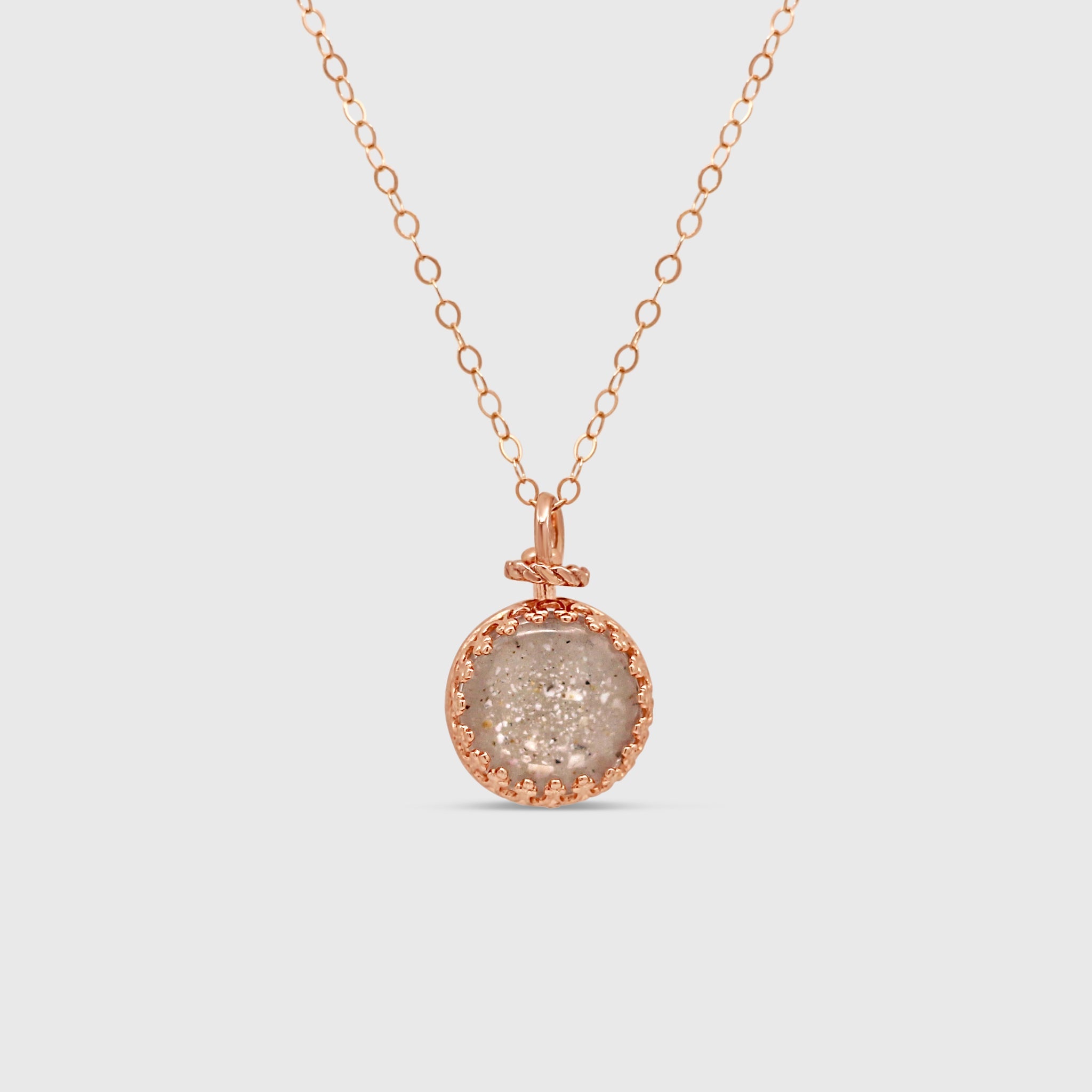 Vintage Round Necklace